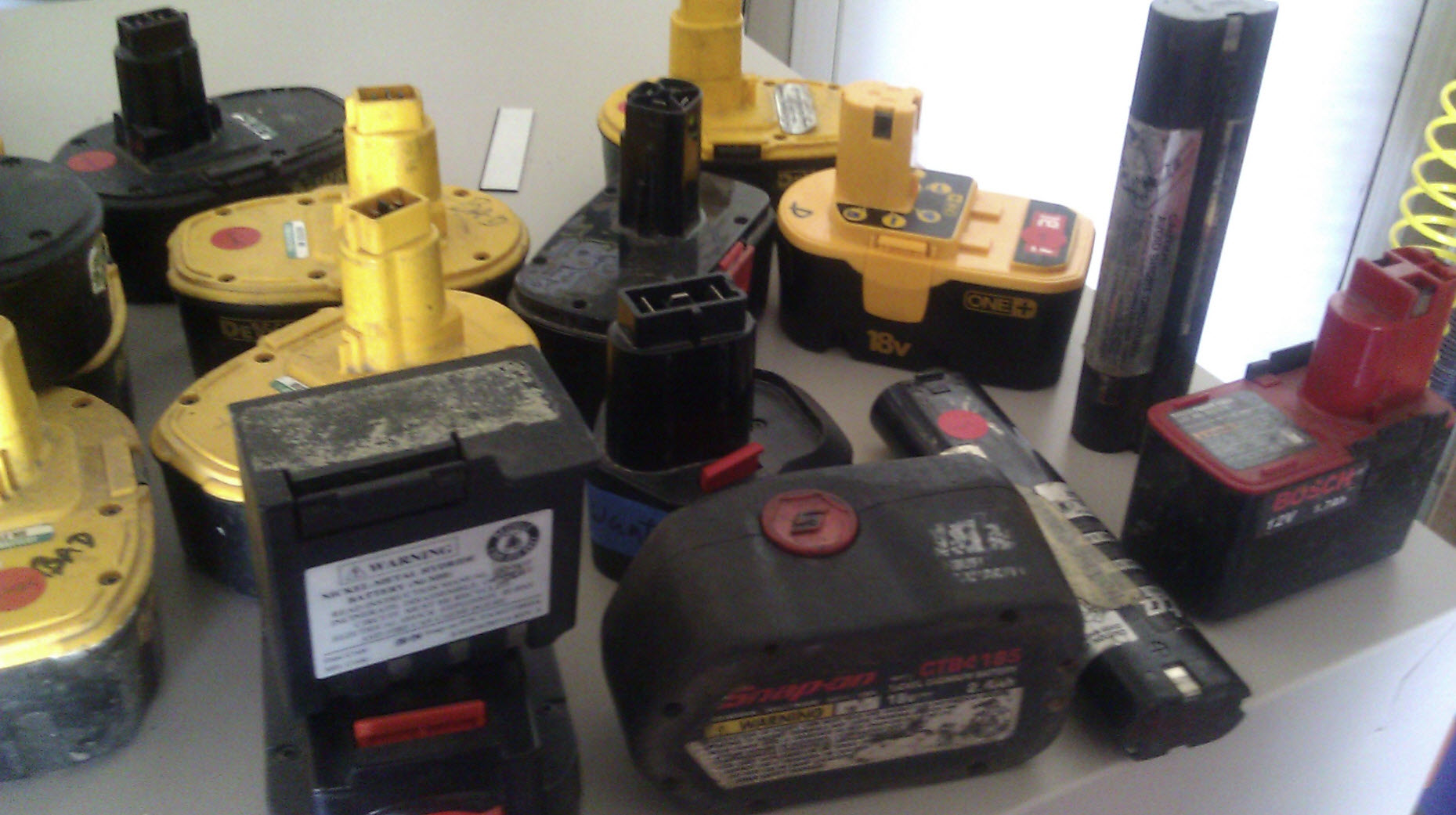 Learn How To Recondition Power Tool Batteries Woodworking Wiki