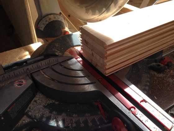 Best Miter Saws 2018 - Reviews and Buyer's Guide - Woodworking Wiki